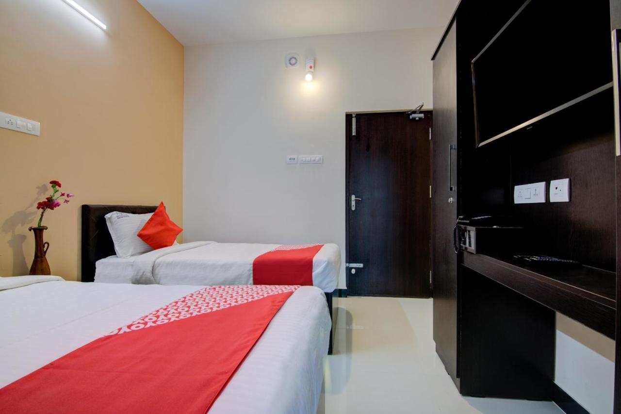 Oyo Flagship 24147 Royal Stay Singanallur Exterior photo